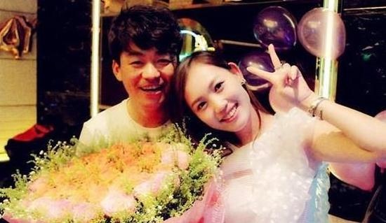 成都民宿酒店設計公司網訊：王寶強與老婆離婚